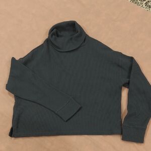 Abercrombie & Fitch Soft Gray Sweater